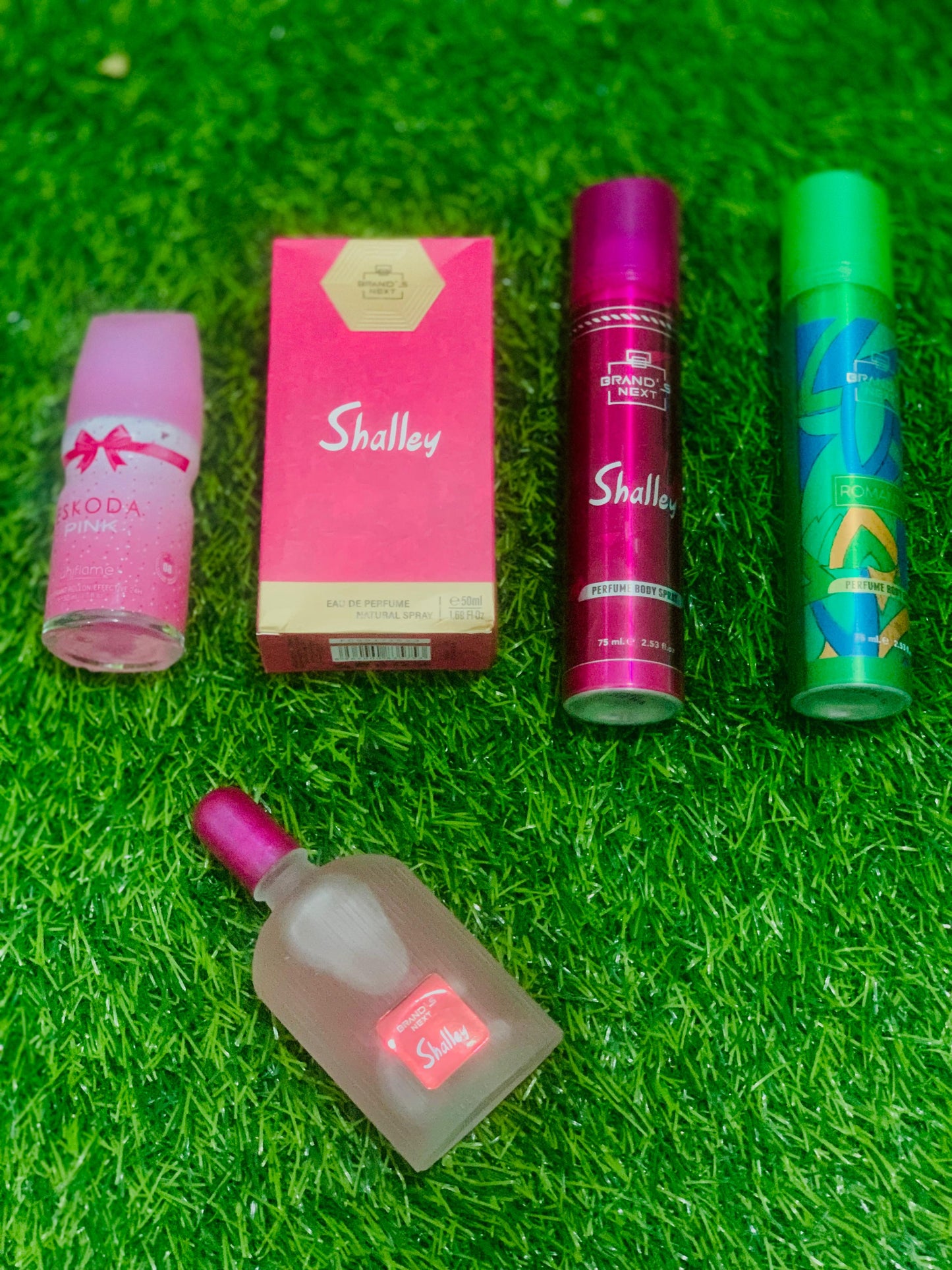 Girls Favourite Deal 2 bodyspray Perfume with Roll-on